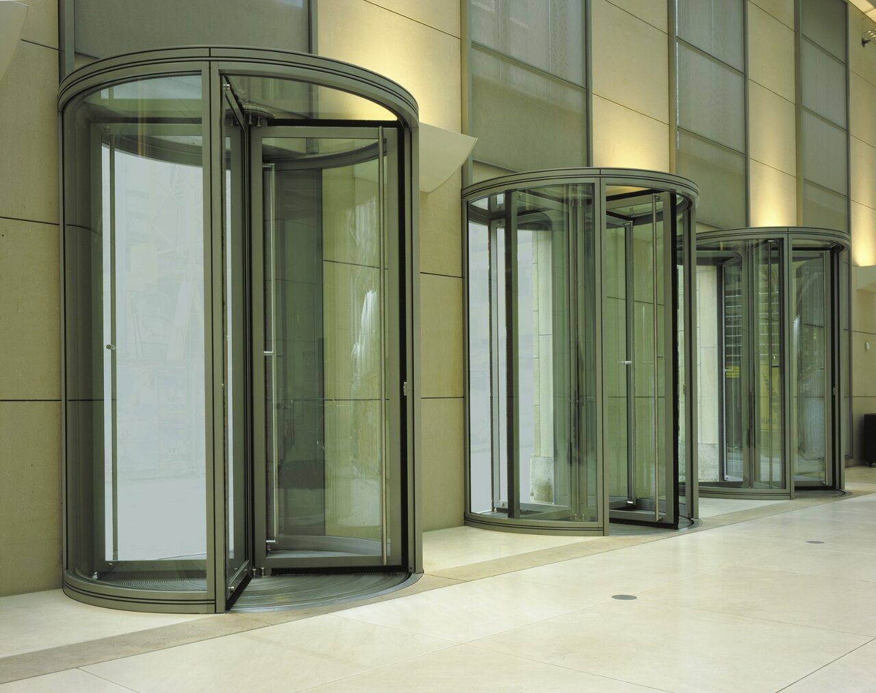 Case Studies Deutsche Bank Berlin Germany